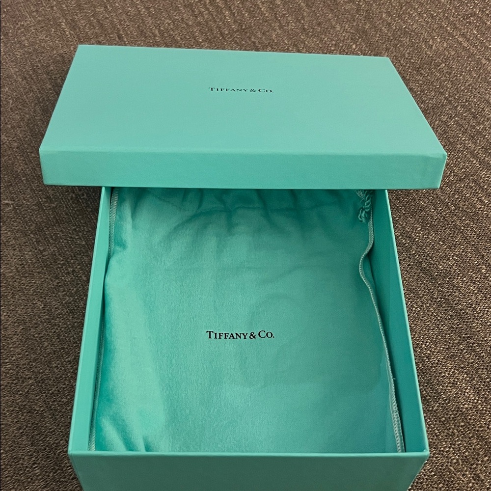 Tiffany & Co. Iconic Blue Box